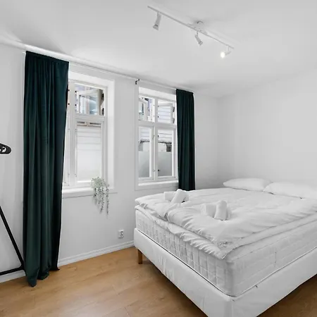 5min To Bryggen - Renovated - Budget Friendly * ベルゲン
