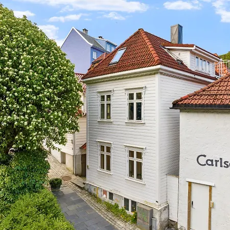 5min To Bryggen - Renovated - Budget Friendly Lejlighed *